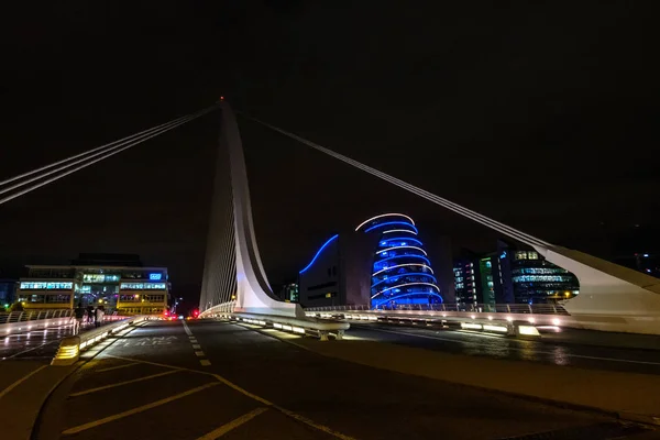 Nachtansicht Der Brücke Der Stadt — Stockfoto