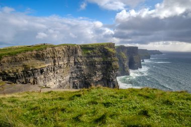 İrlanda, Avrupa'da doğal kayalık deniz kıyısı