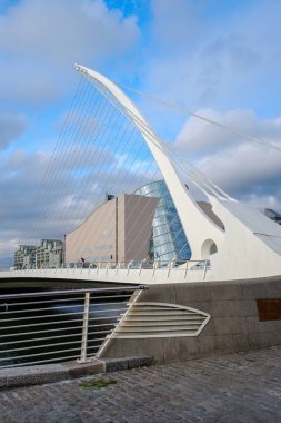 İrlanda 'daki şehrin modern mimarisi