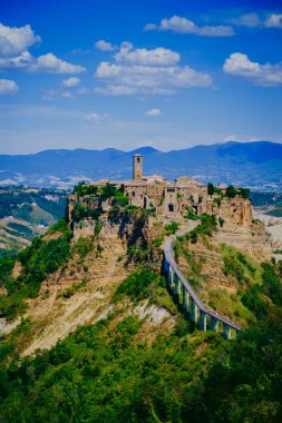 Eski kale Matera antik kenti Basilicata, İtalya 