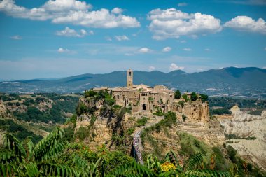 Eski kale Matera antik kenti Basilicata, İtalya 