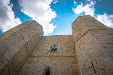Eski kale Matera antik kenti Basilicata, İtalya 