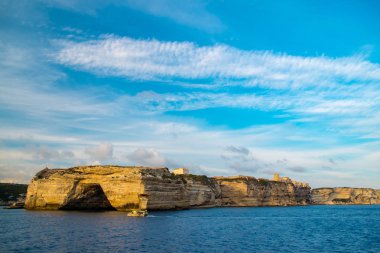 Salin, İtalya 'nın güzel sahil şeridi manzarası