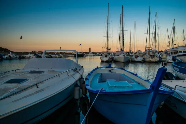 Βάρκες Στο Λιμάνι Της Trieste Ιταλία — Φωτογραφία Αρχείου