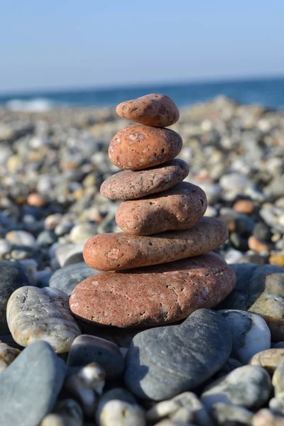 Färgstarka havet stenar — Stockfoto