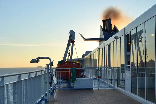 Cruiseschip aankomst in Olbia — Stockfoto