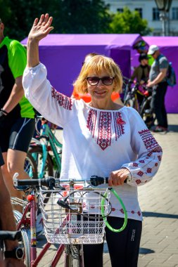 Poltava, Ukrayna - 18 Mayıs 2019: Yerel halk 