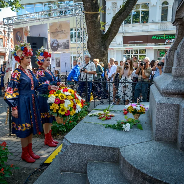 Poltawa, ukraine - 09. September 2019: Feier des 250. Jahrestages der Geburt eines prominenten ukrainischen Schriftstellers, Dichters, Schriftstellers, Dramatikers, Gründers der neuen ukrainischen Literatur und Pu — Stockfoto
