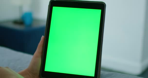 Female Hands Holding Tablet Computer with Chroma Key — Stock Video