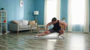 Atletik Adam Sabah Isınıyor