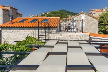 Ismarlayarak tarihi merkezi eski Budva şehir, Mo