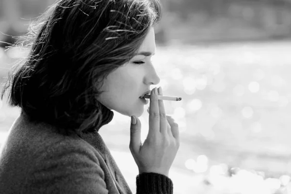 Beautiful Stylish Sad Stressful Young Woman Sweater Coat Smoking Cigarette — Stock Photo, Image