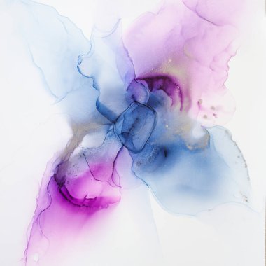 Soyut mor, mavi, gümüş arka plan, duvar kağıdı. Akrilik boyaları karıştırıyorum. Modern sanat. Alkol mürekkebi renkleri saydam. Alkol Çağdaş Sanat Sıvısı.