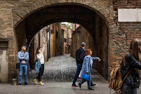 Ferrara Italia Mayo 2018 Ferrara Italia Mayo 2018 Cinco Personas —  Fotos de Stock