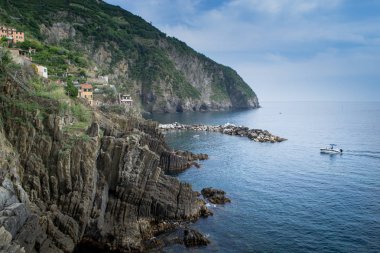 Riomaggiore, Genoa, İtalya - Görünüm Cinque Terre cliff, Liguria, İtalya
