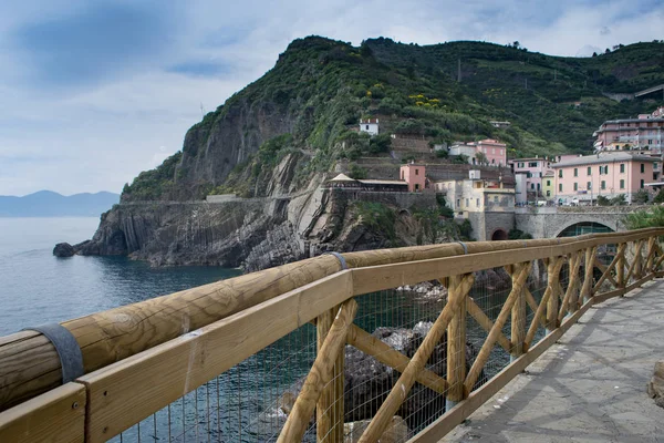 リオマッジョーレ ジェノヴァ イタリア 表示チンクエ テッレ崖と引きつれて リグーリア州イタリア — ストック写真