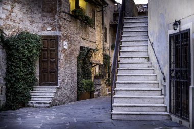 Montemerano, Toskana - Maremma küçük ortaçağ köyünde. Montemerano Grosseto, İtalya'dan 55 kilometre Maremma, kalbinde 12. yüzyıl iline