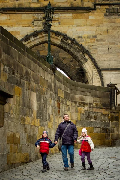 Prague Czech Republic February 2013 Unknown People Walk Arches Walls — Stock Photo, Image