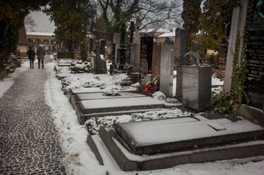 Vysehrad mezarlığı Prague, Prague, Çek Cumhuriyeti - 20 Şubat 2013:Mausoleum