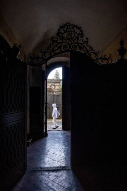 Palazzo Campana, kasaba Colle Val d'Elsa, Siena, Toskana en eski parçası geçidine içinde