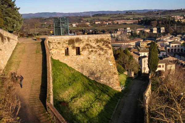 Baluardi Med Dess Kristall Lift Erbjuder Panoramautsikt Över Staden Den — Stockfoto