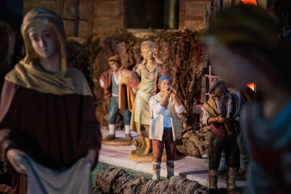 教会のサンタ カテリーナ ヴェルデルサ シエナ トスカーナの古代中心の会社の礼拝堂のキリスト降誕のシーン — ストック写真