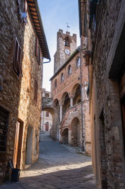 Belediye Sarayı (Palazzo Comunale) Suvereto, Livorno eyaletinin, Toskana, İtalya 