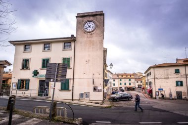 Fulvio Giaconi kare, Castellina Marittima, Pisa, Tuscany ilinin Saat Kulesi