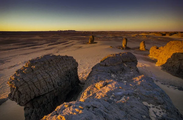 Afrika Algerije Sahara Tassili Ajjer Nationaalpark Tadrart Rock Torens Zandduinen — Stockfoto