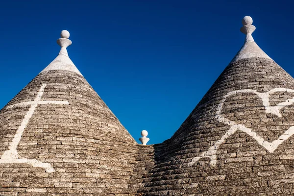 Antikes italienisches haus trulli, alberobello, apulien - italien — Stockfoto