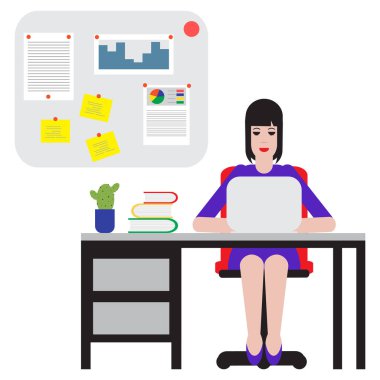 Masada oturan ve dizüstü bilgisayarda çalışan kadın. Çalışma alanı.