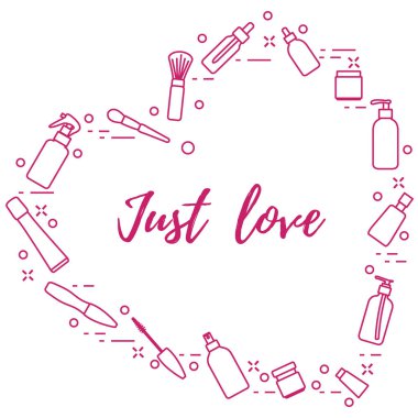 Kozmetik ve bakım ürünleri kalp şeklinde düzenlenmiştir. Glamour moda moda stil.