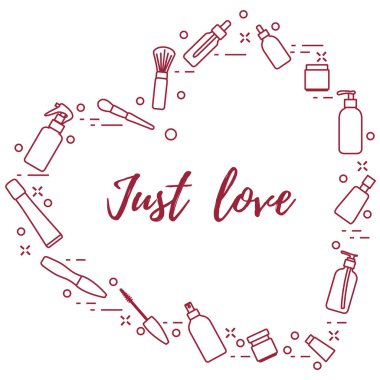 Kozmetik ve bakım ürünleri kalp şeklinde düzenlenmiştir. Glamour moda moda stil.