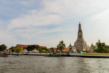 Wat Arun Ratchawararam Tapınağı Bangkok, Tayland