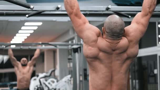 Sportsman Performing Pull Ups Bars Cross Training Workout Gym Bodybuilder — Stock Video