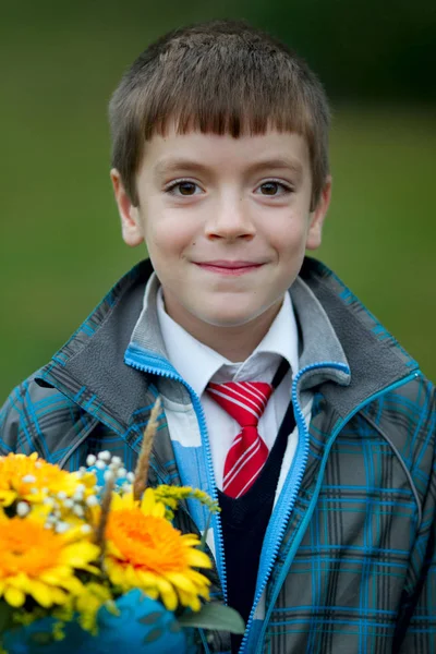 Porträtt Ung Lycklig Skolpojke Redo För Ett Nytt Läsår — Stockfoto