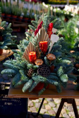 Köknar ağacı Noel dekor buket Noel pazarında