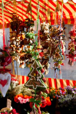 Noel pazarı, el yapımı Noel dekorasyon