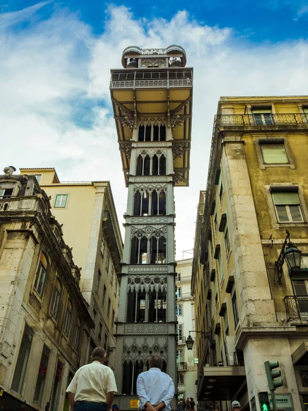 Santa Justa asansör Carmo Asansör olarak da adlandırılan Lizbon olduğunu