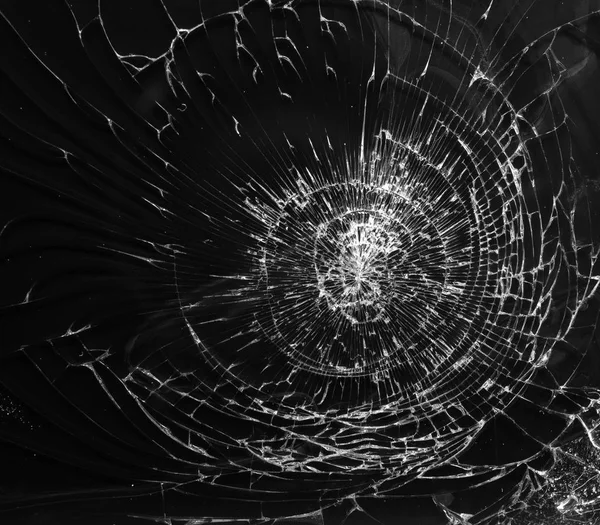 Kırık cam doku siyah arka plan üzerine. İzole gerçekçi kırık cam etkisi