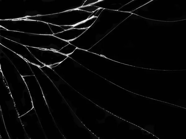 Kırık cam doku siyah arka plan üzerine. İzole gerçekçi kırık cam etkisi.