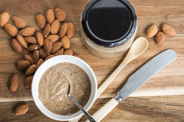Almonds and Almond Nut Butter — Stock Photo, Image