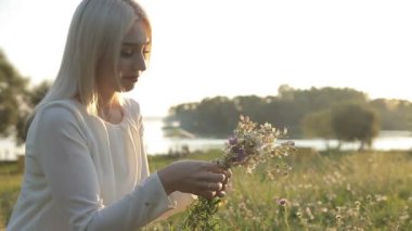 doğanın güzel kız