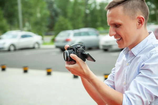 Відеооператор фотографує відео — стокове фото