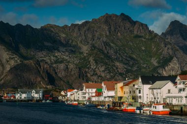 Henningsvaer, Lofoten Adaları, Norveç görünümüne