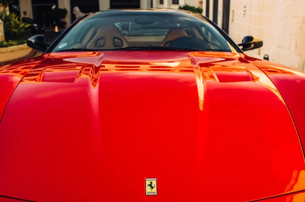 Ferrari Show October 2016 Valletta Malta Grand Hotel Excelsior Hood — Stock Photo, Image