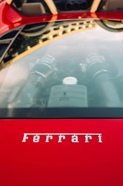 Ferrari Pokaż Października 2016 Valletta Malta Widok Pnia Silnik Czerwony — Zdjęcie stockowe