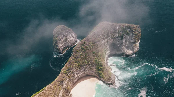 Nusa Penida Plajı'üst 