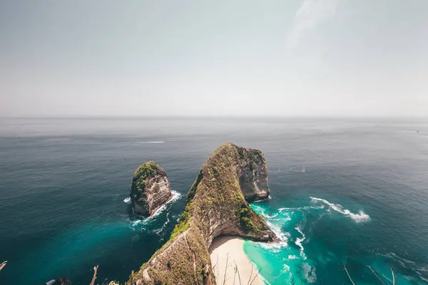 Beuaty Nusa Penida. Ekim - Bali