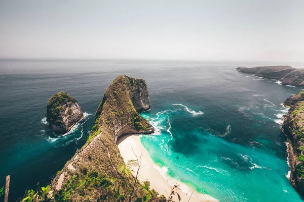 Beuaty Nusa Penida. Ekim - Bali